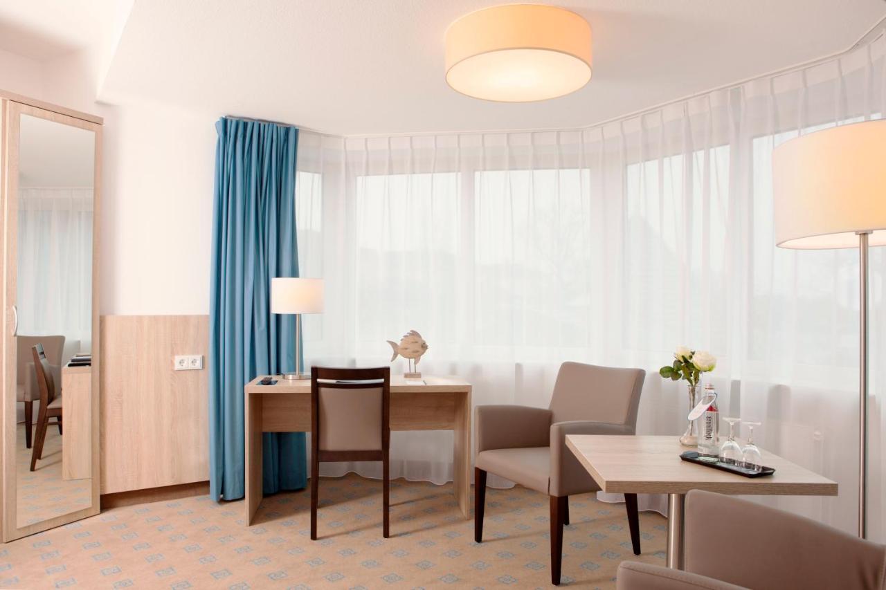 Hotel Frisia Leer Exterior photo